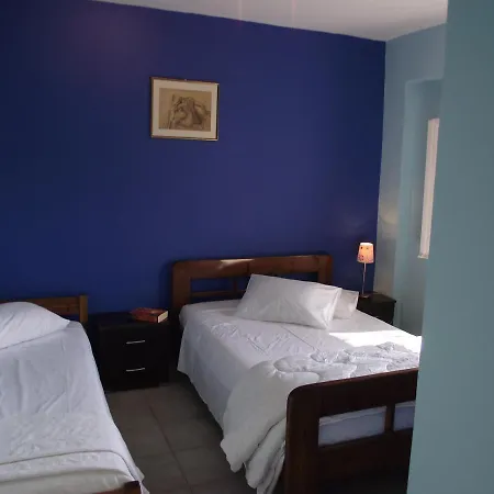 Ellenas- ホームステイ *